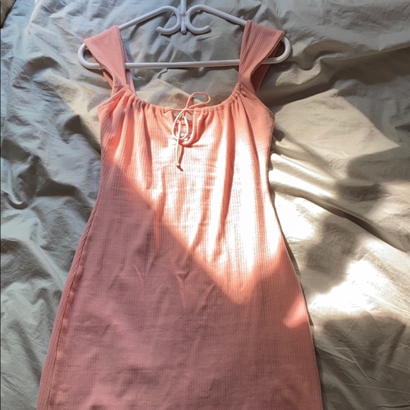 Pink mini dress - Picture 4 of 5